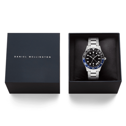 Iconic GMT Link Black Blue Ceramic Bezel Silver